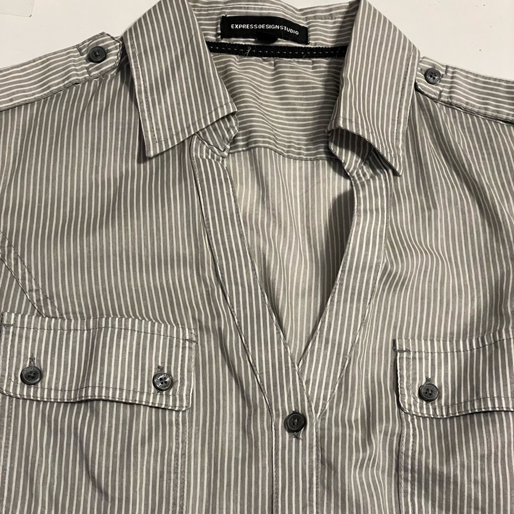 Expressoe sign studio Women’s top/blouse,short sleeves,white / gray pinstriped M - Picture 9 of 12